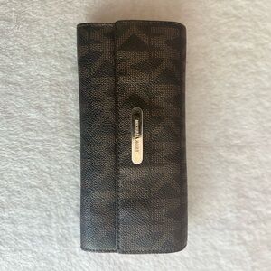 Michael Kors Brown Monogram Wallet